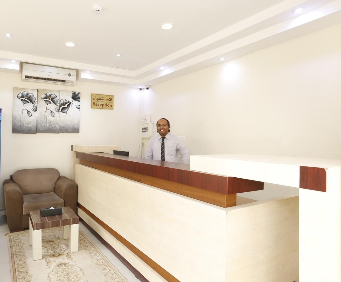 El Tawfiq Furnished Suites Malaz Ar Riyad Esterno foto